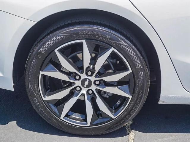 2017 Chevrolet Malibu 1LT
