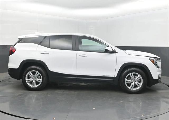 2024 GMC Terrain FWD SLE