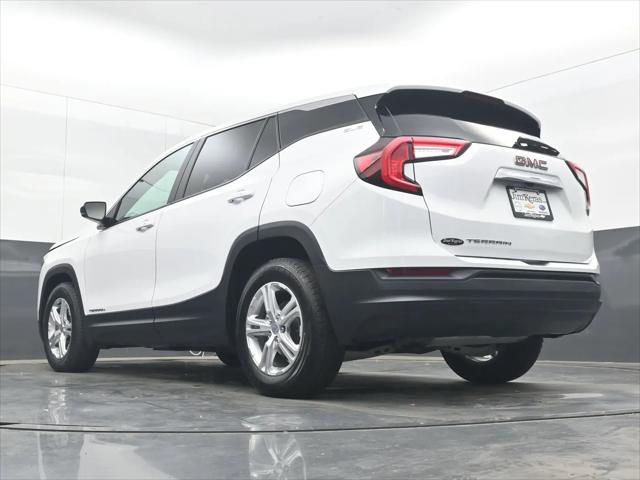 2024 GMC Terrain FWD SLE