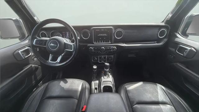 2022 Jeep Gladiator Overland