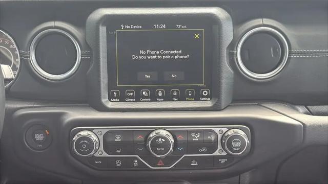 2022 Jeep Gladiator Overland
