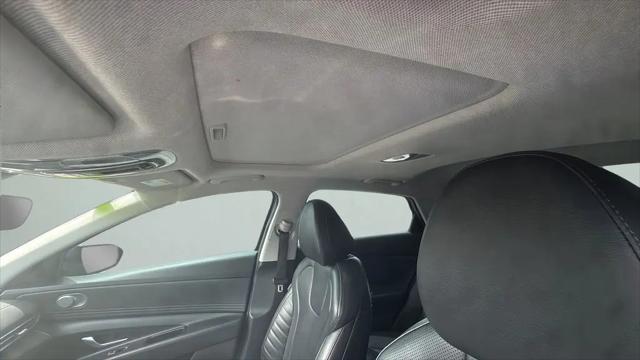2023 Hyundai Elantra Hybrid Limited