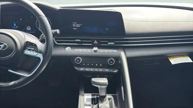 2023 Hyundai Elantra Hybrid Limited