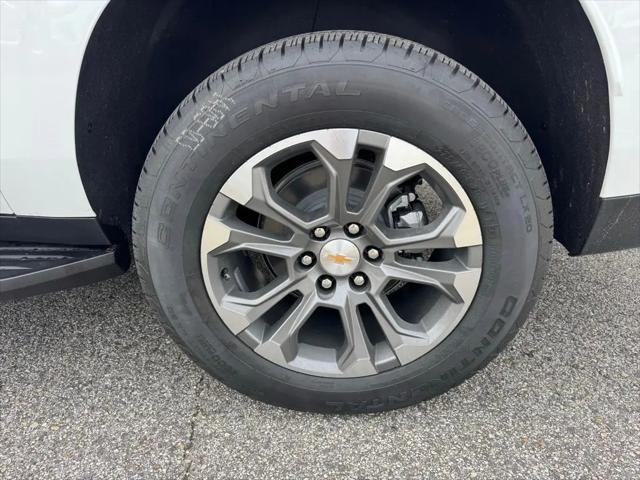 2026 Chevrolet Suburban LT, RWD