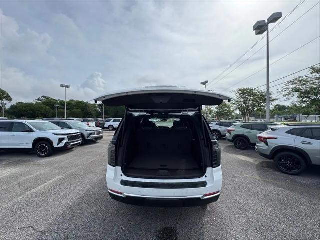 2026 Chevrolet Suburban LT, RWD