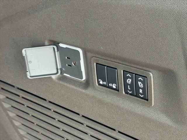 2026 Chevrolet Suburban LT, RWD