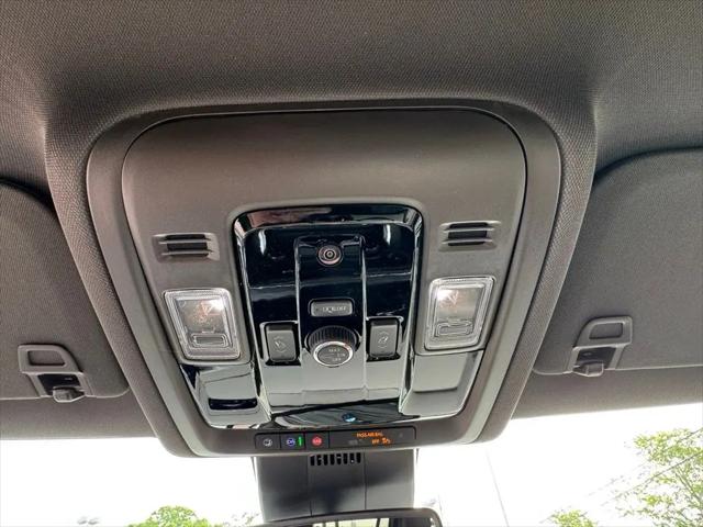 2026 Chevrolet Suburban LT, RWD