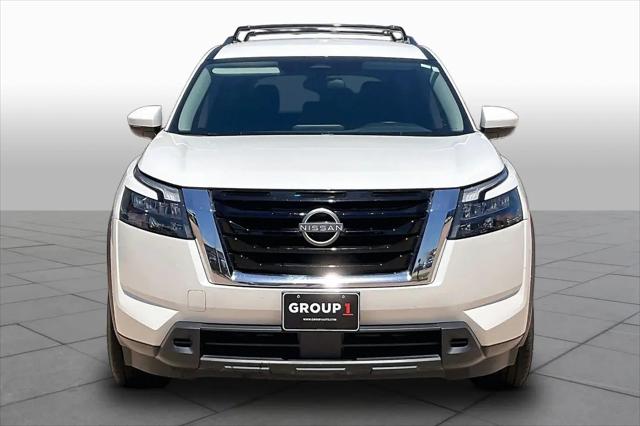 2024 Nissan Pathfinder SV 4WD