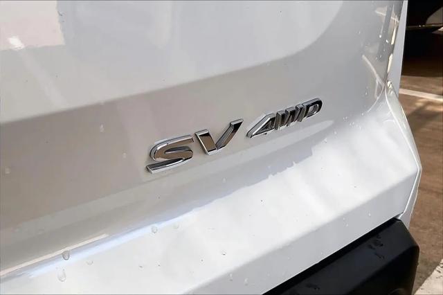 2024 Nissan Pathfinder SV 4WD