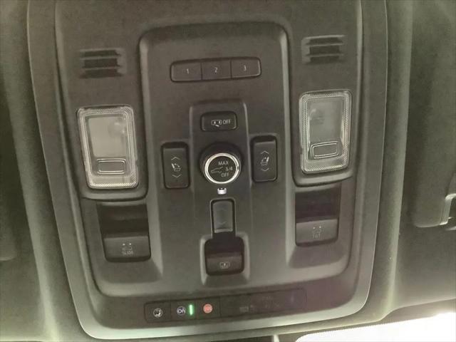 2021 GMC Yukon 4WD Denali