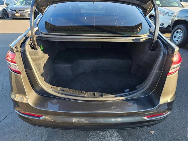 2019 Ford Fusion Hybrid SE