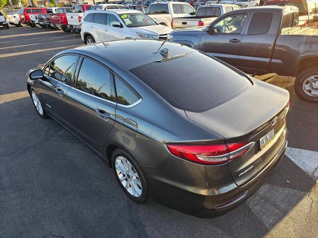 2019 Ford Fusion Hybrid SE