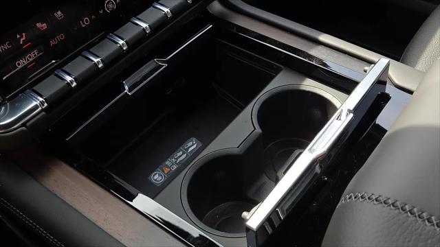 2026 GMC Yukon 4WD Denali