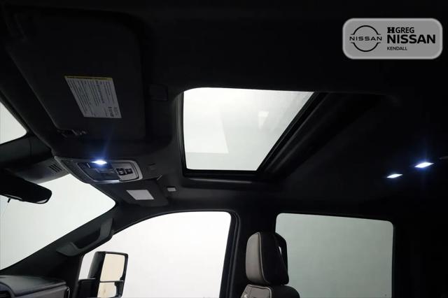 2025 GMC Sierra 2500HD Crew Cab, Standard Bed, Denali Ultimate, 4WD