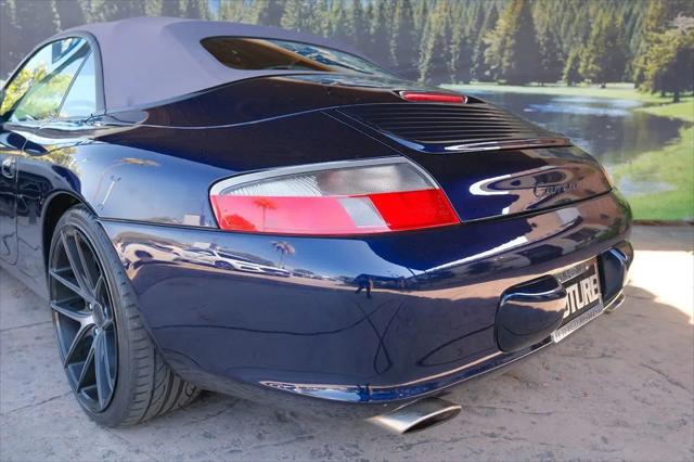 2003 Porsche 911 Carrera