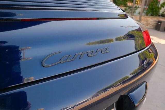 2003 Porsche 911 Carrera
