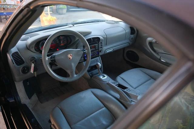 2003 Porsche 911 Carrera