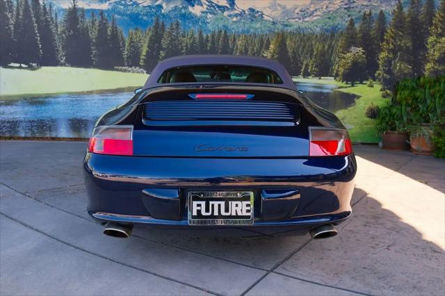 2003 Porsche 911 Carrera