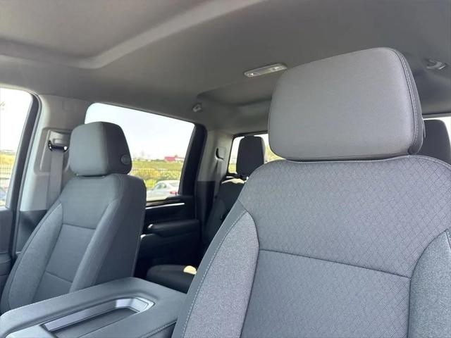 2026 Chevrolet Silverado 2500HD Crew Cab, Standard Bed, LT, 4WD