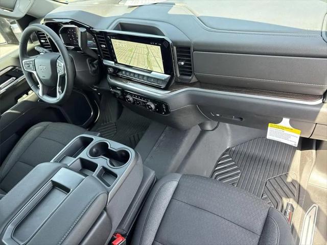 2026 Chevrolet Silverado 2500HD Crew Cab, Standard Bed, LT, 4WD