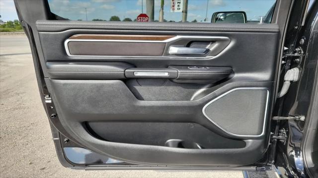 2021 Ram 1500 Laramie Crew Cab 4x2 5'7" Box
