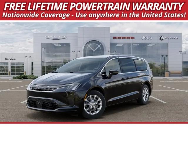 2027 Chrysler Pacifica Select for sale in Excelsior Springs, MO