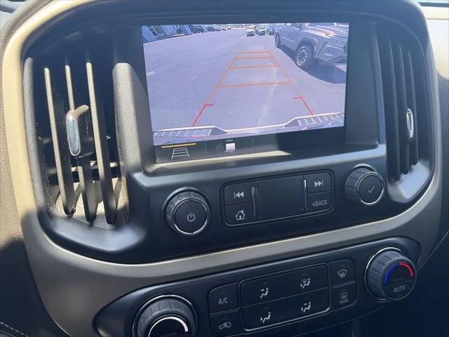 2022 GMC Canyon 4WD Crew Cab Short Box Denali
