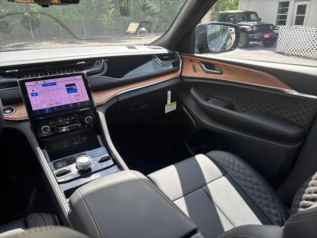 2025 Jeep Grand Cherokee Summit Reserve 4x4