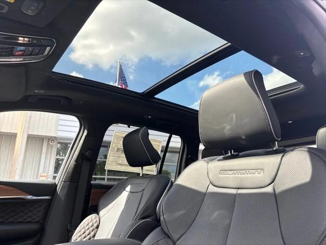 2025 Jeep Grand Cherokee Summit Reserve 4x4