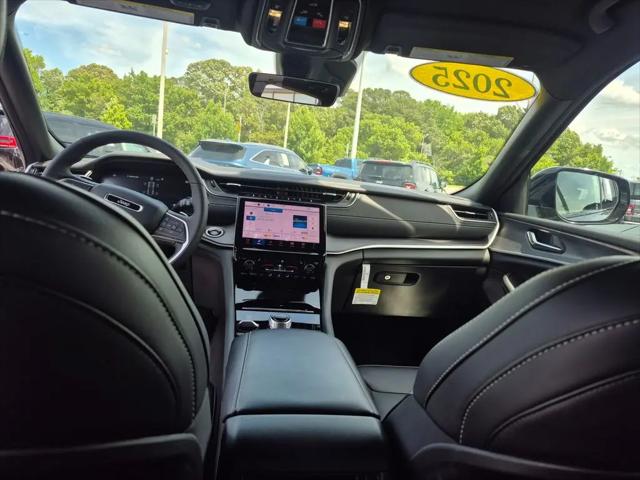 2025 Jeep Grand Cherokee Limited 4x4