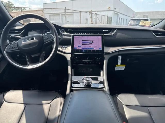 2025 Jeep Grand Cherokee Limited 4x4