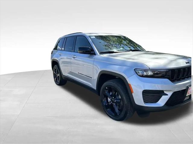 2025 Jeep Grand Cherokee Altitude 4x4