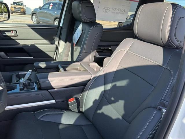 2026 Toyota Tundra Limited CrewMax 5.5' Bed