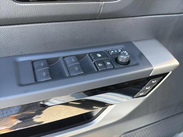 2026 Toyota Tundra Limited CrewMax 5.5' Bed