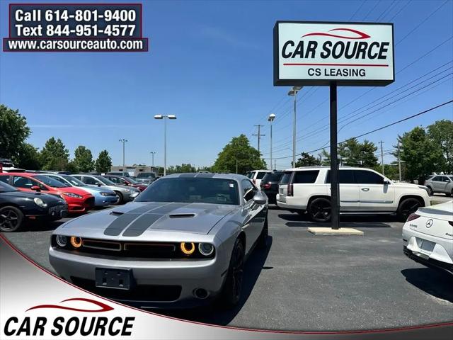 2016 Dodge Challenger SXT for sale near Grove City, OH