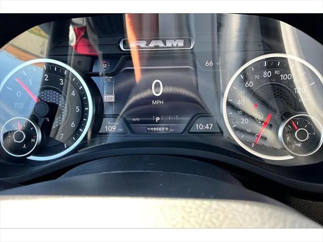 2026 Ram 1500 Laramie Crew Cab 4x4 5'7" Box