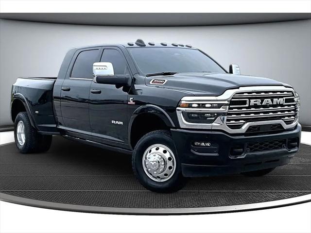 2025 Ram 3500 LimitedLimited Longhorn Mega Cab 4x4 6'4" Box