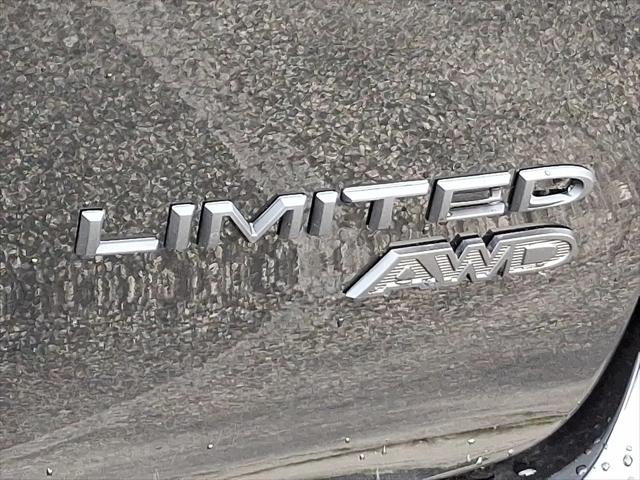 2027 Chrysler Pacifica Limited AWD