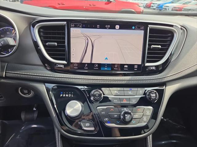 2027 Chrysler Pacifica Limited