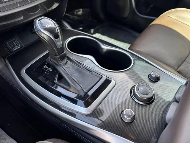2019 INFINITI QX60 LUXE