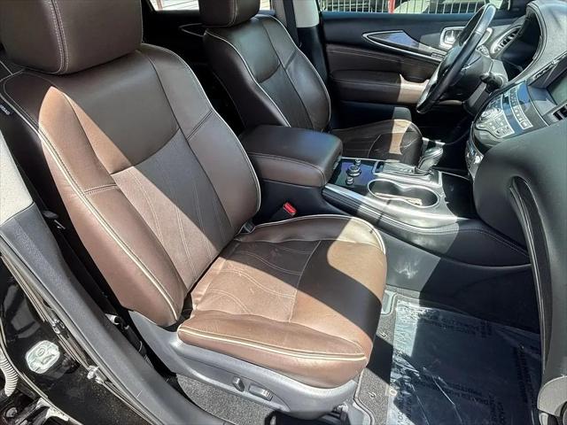 2019 INFINITI QX60 LUXE