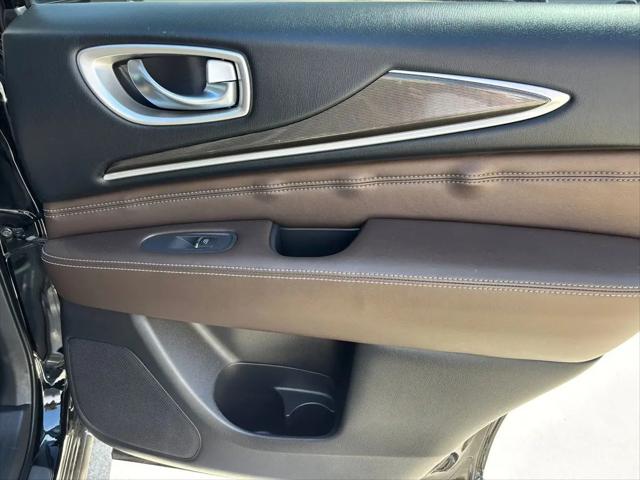 2019 INFINITI QX60 LUXE