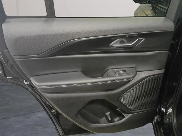 2025 Jeep Grand Cherokee Altitude 4x4