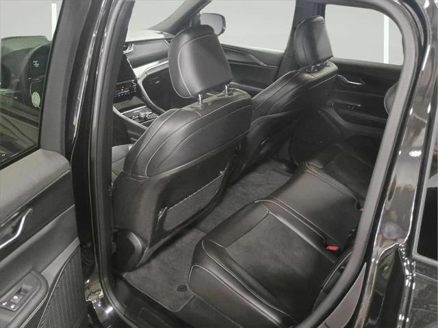 2025 Jeep Grand Cherokee Altitude 4x4