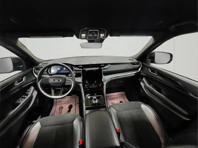 2025 Jeep Grand Cherokee Altitude 4x4