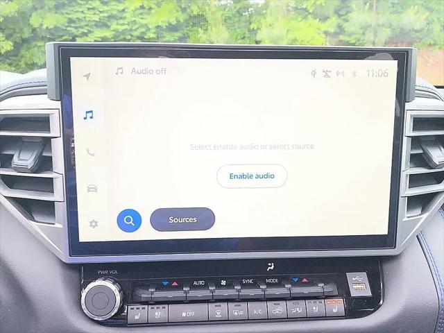 2025 Toyota Tundra Platinum Hybrid CrewMax 5.5' Bed