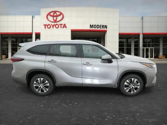 2026 Toyota Highlander Hybrid XLE