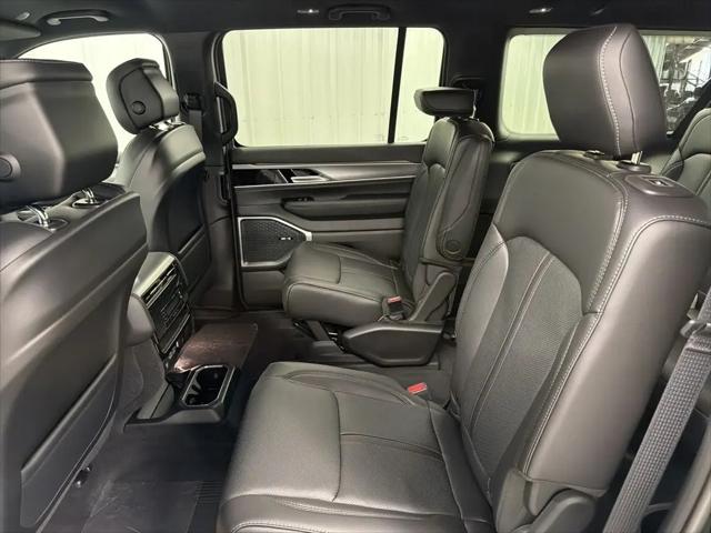 2026 Jeep Grand Wagoneer L 4x2