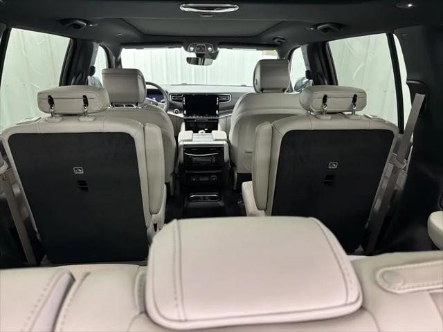 2026 Jeep Grand Wagoneer 4x4