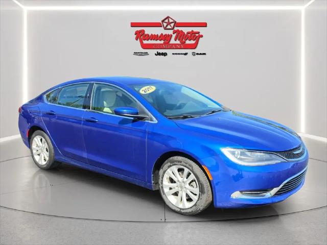 2017 Chrysler 200 Limited Platinum